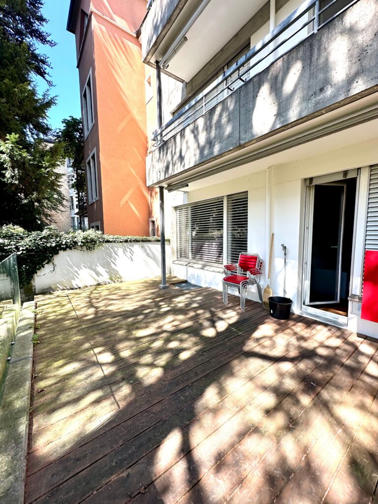 Fully Furnished Apartment for Sale in Basel with Private Terrace – Ideal Investment Opportunity 25 IMG_9677