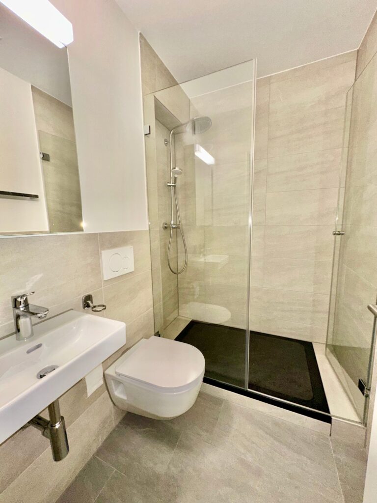 Fully Furnished Apartment for Sale in Basel with Private Terrace – Ideal Investment Opportunity 24 IMG_9680